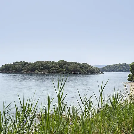 Diamerima 2ari A * Nydri (Lefkada)