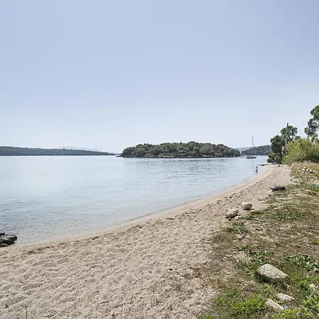 Diamerima 2ari A * Nydri (Lefkada)